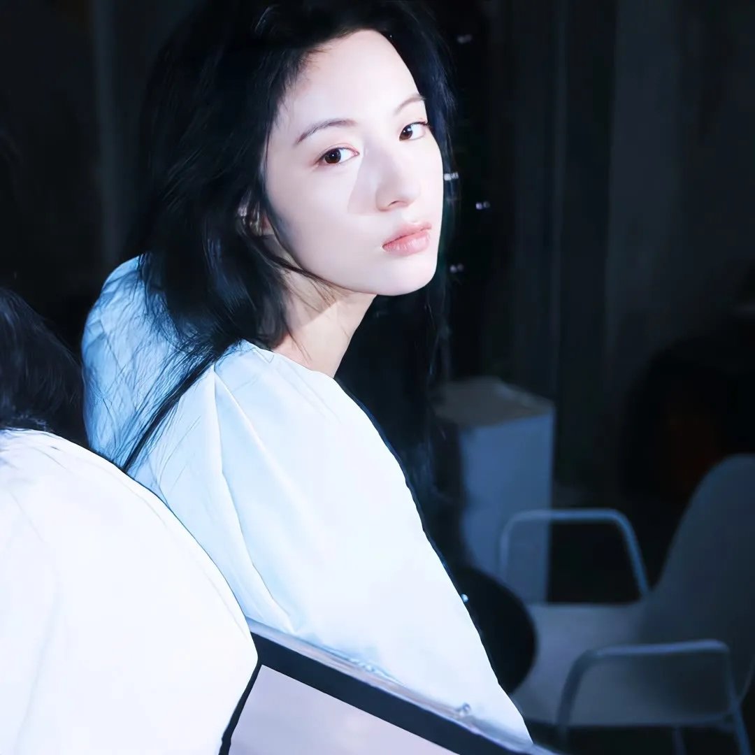镭射女孩
