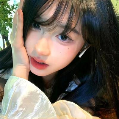 忧伤男孩